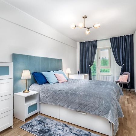 Dreamgarden Airport Apartment & Secure Parking & Airport Shuttle Iasi Exteriér fotografie