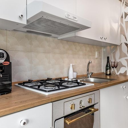 Dreamgarden Airport Apartment & Secure Parking & Airport Shuttle Iasi Exteriér fotografie