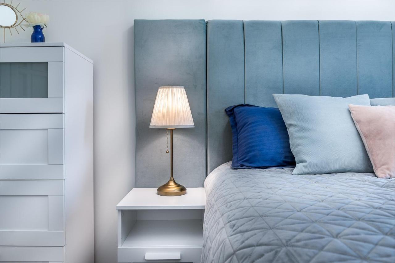 Dreamgarden Airport Apartment & Secure Parking & Airport Shuttle Iasi Exteriér fotografie
