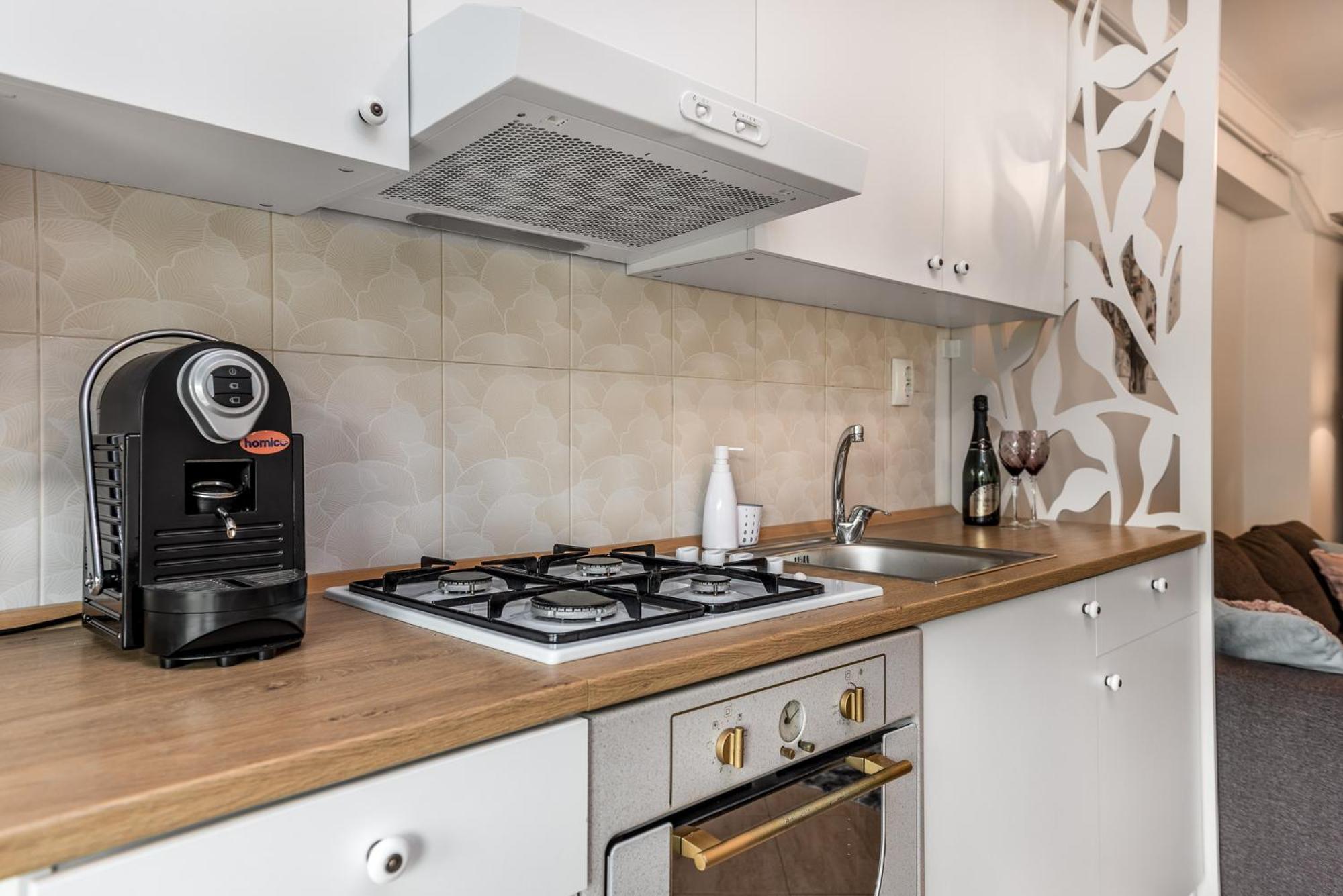 Dreamgarden Airport Apartment & Secure Parking & Airport Shuttle Iasi Exteriér fotografie